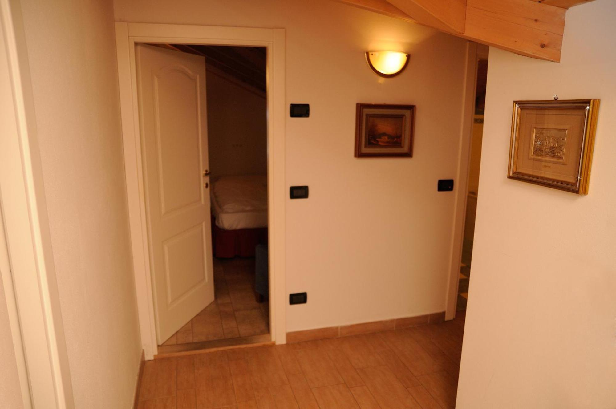 Roe Apartment Panchia Ngoại thất bức ảnh