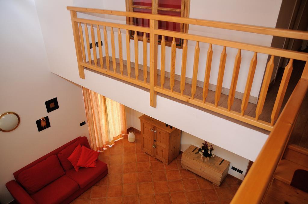 Roe Apartment Panchia Phòng bức ảnh